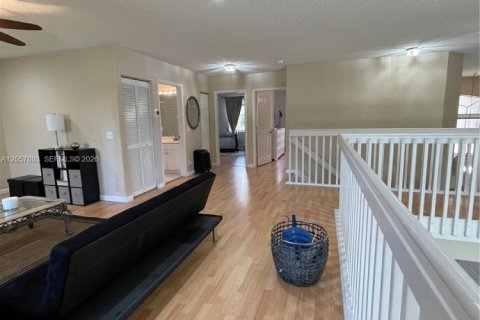 Casa en venta en Pembroke Pines, Florida, 5 dormitorios, 279.36 m2 № 2248891 - foto 30