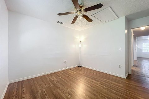 House in Lakeland, Florida 3 bedrooms, 136.94 sq.m. № 1801702 - photo 18