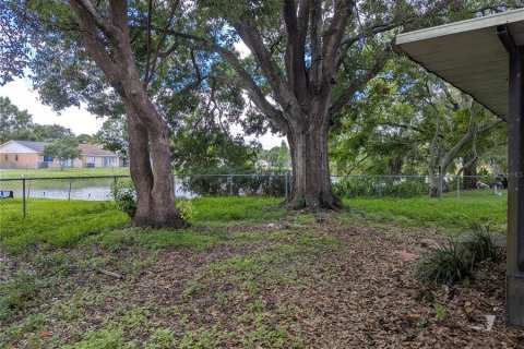 House in Lakeland, Florida 3 bedrooms, 136.94 sq.m. № 1801702 - photo 11