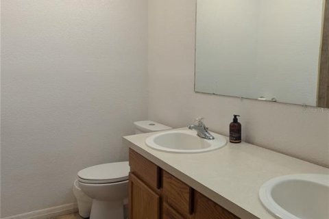 House in Lakeland, Florida 3 bedrooms, 136.94 sq.m. № 1801702 - photo 6