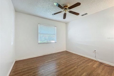 House in Lakeland, Florida 3 bedrooms, 136.94 sq.m. № 1801702 - photo 17