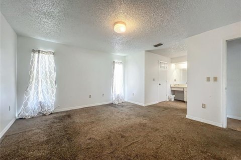 House in Lakeland, Florida 3 bedrooms, 136.94 sq.m. № 1801702 - photo 27