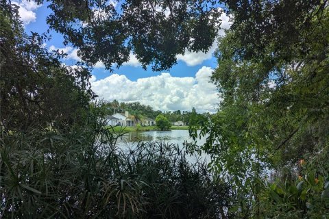House in Lakeland, Florida 3 bedrooms, 136.94 sq.m. № 1801702 - photo 13