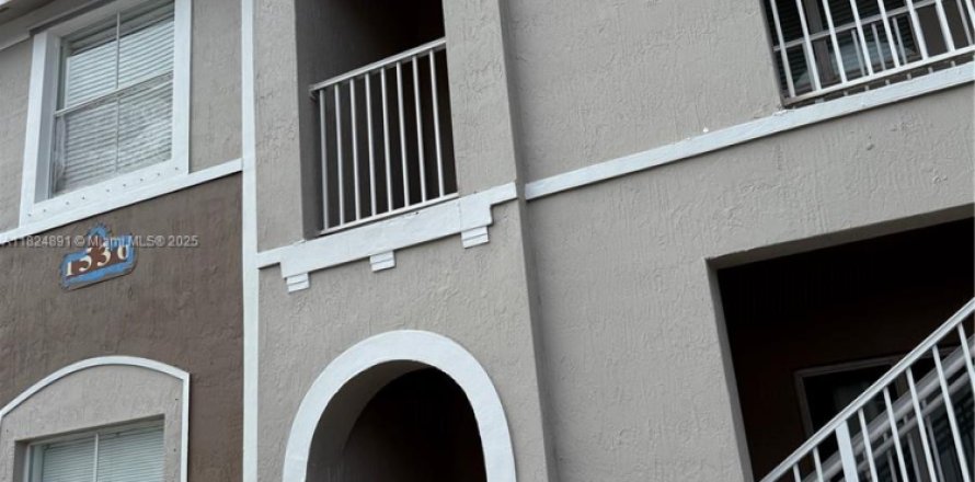 Condominio en Homestead, Florida, 2 dormitorios  № 1961263