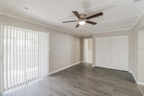 Casa en alquiler en New Port Richey, Florida, 2 dormitorios, 122.82 m2 № 1899119 - foto 6