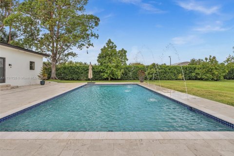 House in Homestead, Florida 5 bedrooms, 270.53 sq.m. № 1963350 - photo 10