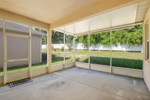 House in Hudson, Florida 3 bedrooms, 183.85 sq.m. № 1918846 - photo 17