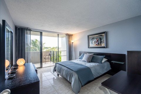 Condo in West Palm Beach, Florida, 1 bedroom  № 2178684 - photo 7