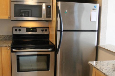 Condo in West Palm Beach, Florida, 1 bedroom  № 2178684 - photo 5