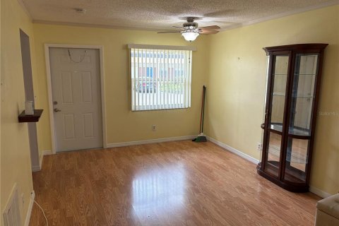 Villa ou maison à louer à Clearwater, Floride: 2 chambres, 55.74 m2 № 2402962 - photo 2