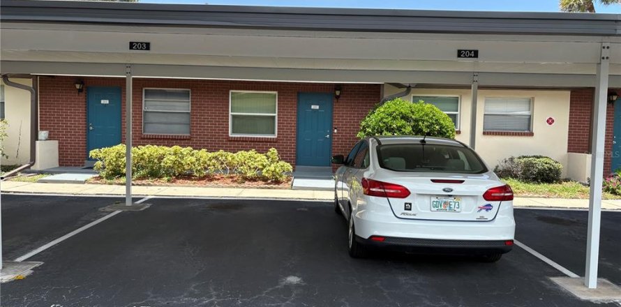 Villa ou maison à Clearwater, Floride 2 chambres, 55.74 m2 № 2402962