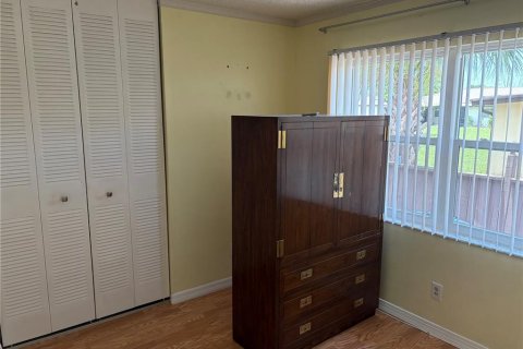 Villa ou maison à louer à Clearwater, Floride: 2 chambres, 55.74 m2 № 2402962 - photo 6