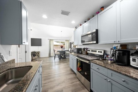 Casa en venta en Ocklawaha, Florida, 3 dormitorios, 100.71 m2 № 1848153 - foto 17