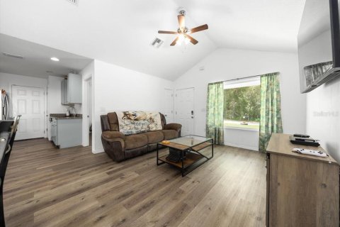 Villa ou maison à vendre à Ocklawaha, Floride: 3 chambres, 100.71 m2 № 1848153 - photo 12