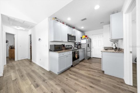 Casa en venta en Ocklawaha, Florida, 3 dormitorios, 100.71 m2 № 1848153 - foto 23