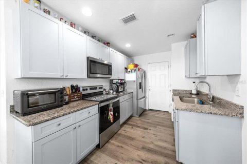 Casa en venta en Ocklawaha, Florida, 3 dormitorios, 100.71 m2 № 1848153 - foto 18