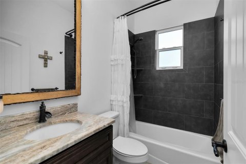 Villa ou maison à vendre à Punta Gorda, Floride: 4 chambres, 184.78 m2 № 2408550 - photo 24