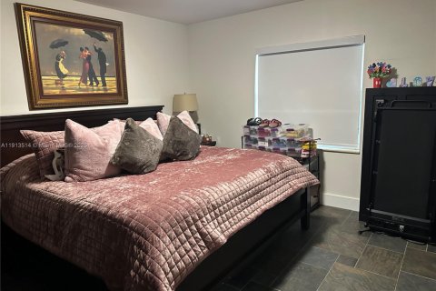 Купить виллу или дом в Майами, Флорида 3 спальни, 143.26м2, № 1968847 - фото 15