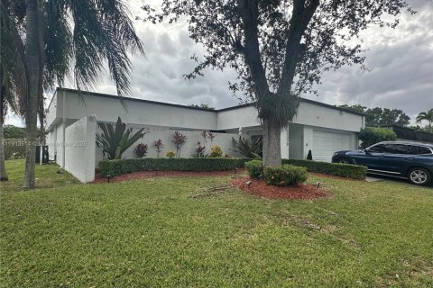 Купить виллу или дом в Майами, Флорида 3 спальни, 143.26м2, № 1968847 - фото 6