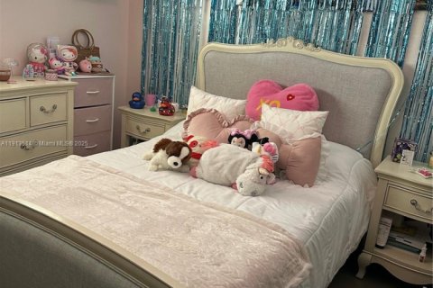 Купить виллу или дом в Майами, Флорида 3 спальни, 143.26м2, № 1968847 - фото 16