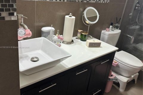 Купить виллу или дом в Майами, Флорида 3 спальни, 143.26м2, № 1968847 - фото 19