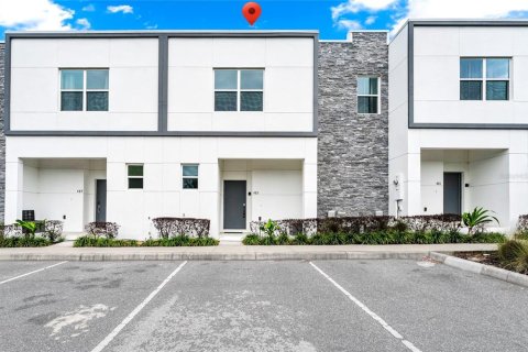 Adosado en Davenport, Florida 4 dormitorios, 187.66 m2 № 2106738