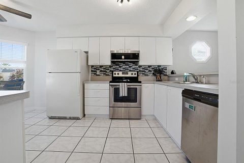 Villa ou maison à vendre à Leesburg, Floride: 2 chambres, 110.74 m2 № 2211633 - photo 8