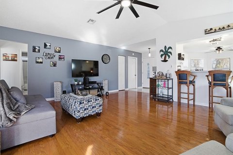 Villa ou maison à vendre à Leesburg, Floride: 2 chambres, 110.74 m2 № 2211633 - photo 15