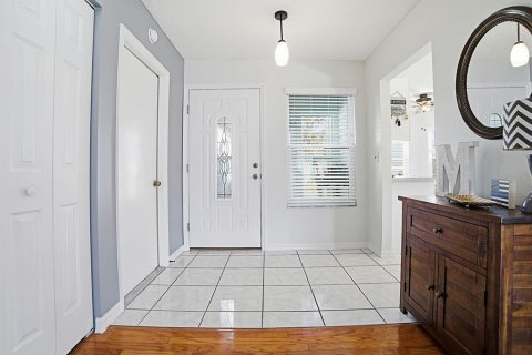 Villa ou maison à vendre à Leesburg, Floride: 2 chambres, 110.74 m2 № 2211633 - photo 6