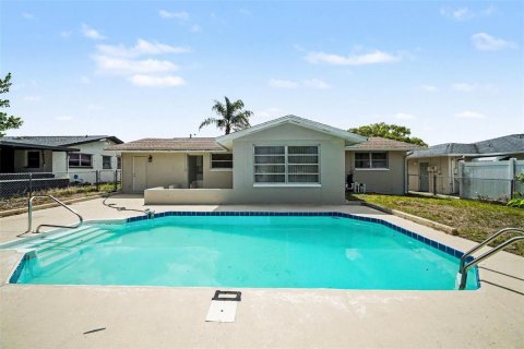 Casa en venta en Port Richey, Florida, 3 dormitorios, 112.23 m2 № 2122163 - foto 15