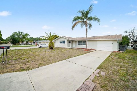 Casa en venta en Port Richey, Florida, 3 dormitorios, 112.23 m2 № 2122163 - foto 3