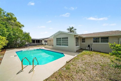 Casa en venta en Port Richey, Florida, 3 dormitorios, 112.23 m2 № 2122163 - foto 16
