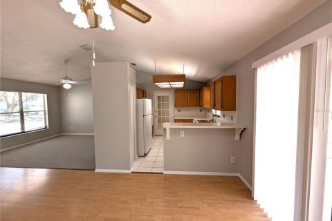 House in Valrico, Florida 3 bedrooms, 116.13 sq.m. № 1835132 - photo 8