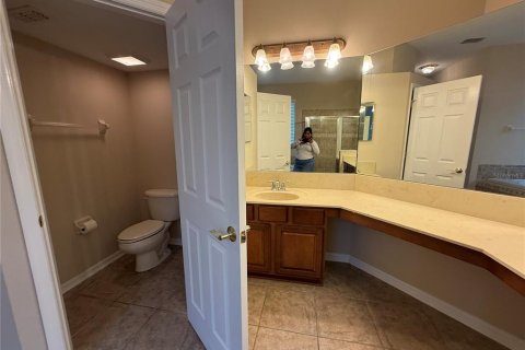 Casa en venta en Tampa, Florida, 4 dormitorios, 239.41 m2 № 2285261 - foto 28