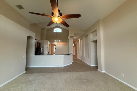 Casa en venta en Tampa, Florida, 4 dormitorios, 239.41 m2 № 2285261 - foto 26