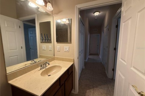 Casa en venta en Tampa, Florida, 4 dormitorios, 239.41 m2 № 2285261 - foto 15