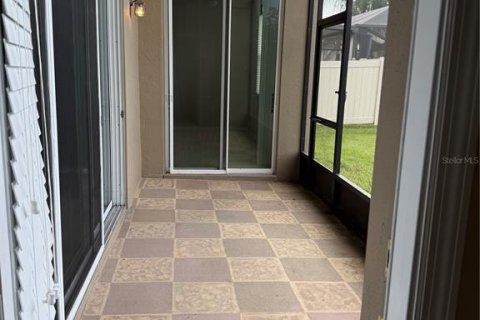 Casa en venta en Tampa, Florida, 4 dormitorios, 239.41 m2 № 2285261 - foto 17