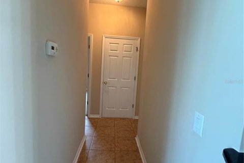 Casa en venta en Tampa, Florida, 4 dormitorios, 239.41 m2 № 2285261 - foto 24