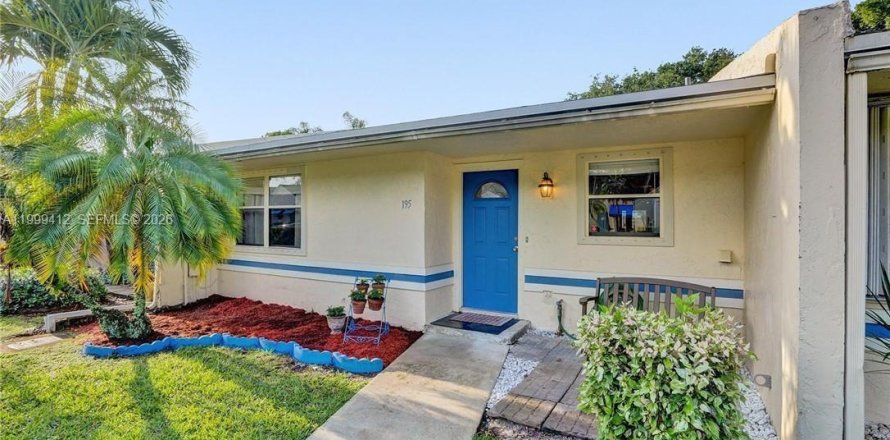 Villa ou maison à Dania Beach, Floride 2 chambres, 125.23 m2 № 2064162