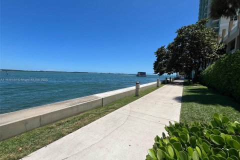 Copropriété à louer à Miami, Floride: 2 chambres, 98.94 m2 № 1827592 - photo 18