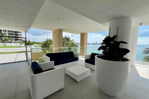 Copropriété à louer à Miami, Floride: 2 chambres, 98.94 m2 № 1827592 - photo 14