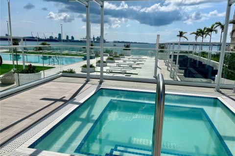 Copropriété à louer à Miami, Floride: 2 chambres, 98.94 m2 № 1827592 - photo 11