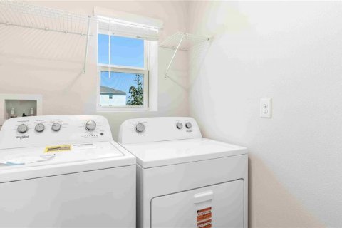 House in Parrish, Florida 3 bedrooms, 139.73 sq.m. № 1853296 - photo 17