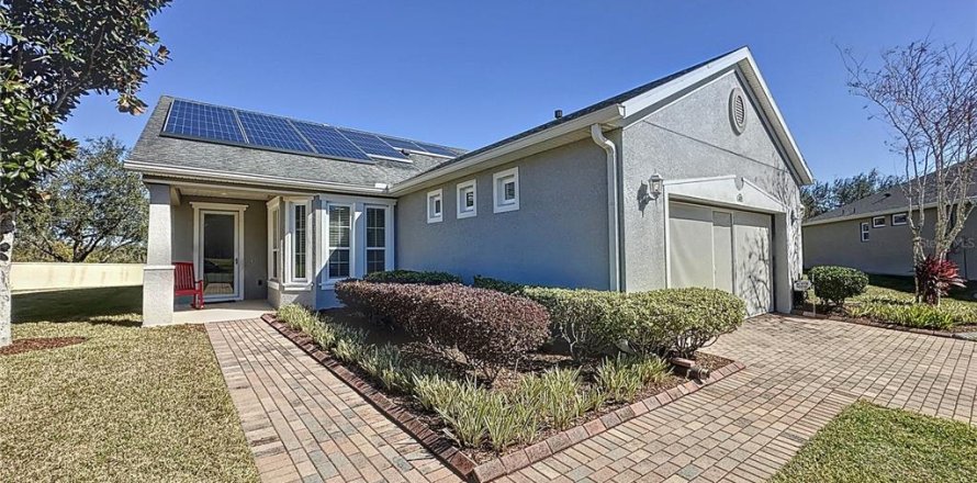 House in Groveland, Florida 3 bedrooms, 150.22 sq.m. № 1529608