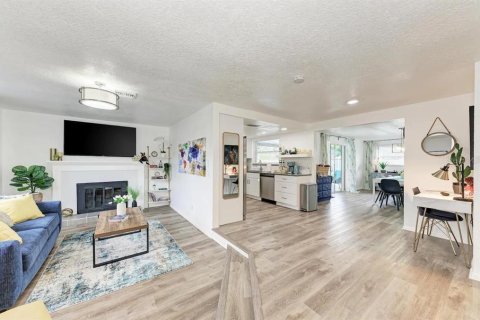 Casa en venta en Seminole, Florida, 3 dormitorios, 145.67 m2 № 1819504 - foto 13