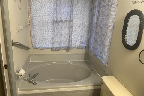 Купить виллу или дом в Палм-Бей, Флорида 3 комнаты, 109.53м2, № 2086235 - фото 8