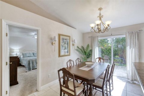 House in Daytona Beach, Florida 3 bedrooms, 131.92 sq.m. № 1678223 - photo 17