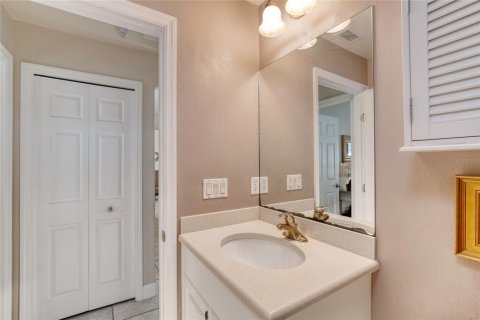House in Daytona Beach, Florida 3 bedrooms, 131.92 sq.m. № 1678223 - photo 26