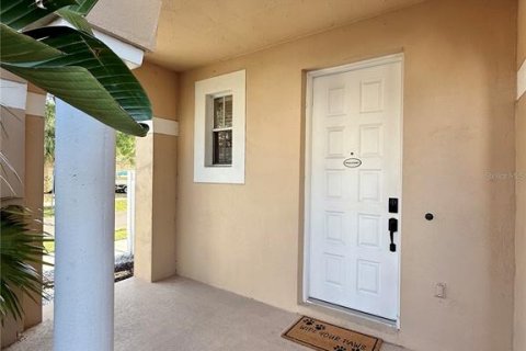 Adosado en alquiler en Tampa, Florida, 3 dormitorios, 178.37 m2 № 1640195 - foto 3