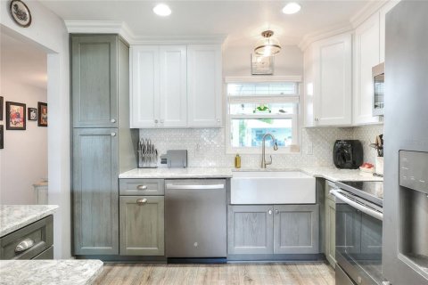 Copropriété à vendre à Lakeland, Floride: 2 chambres, 113.9 m2 № 2226527 - photo 6